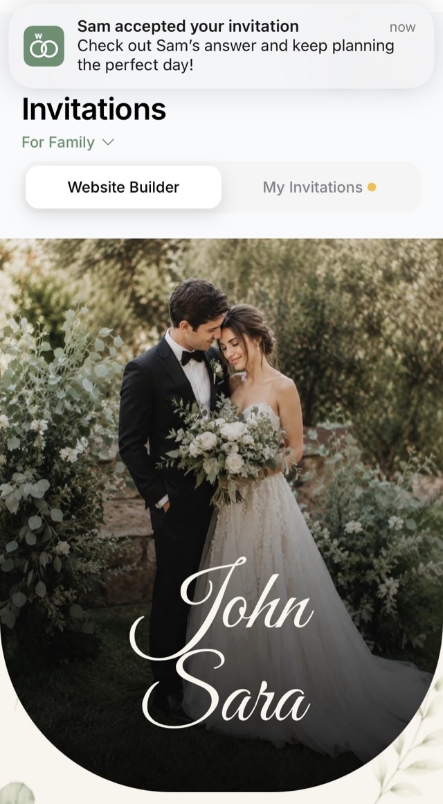 A notification in the app saying that a guest accepted the invitation